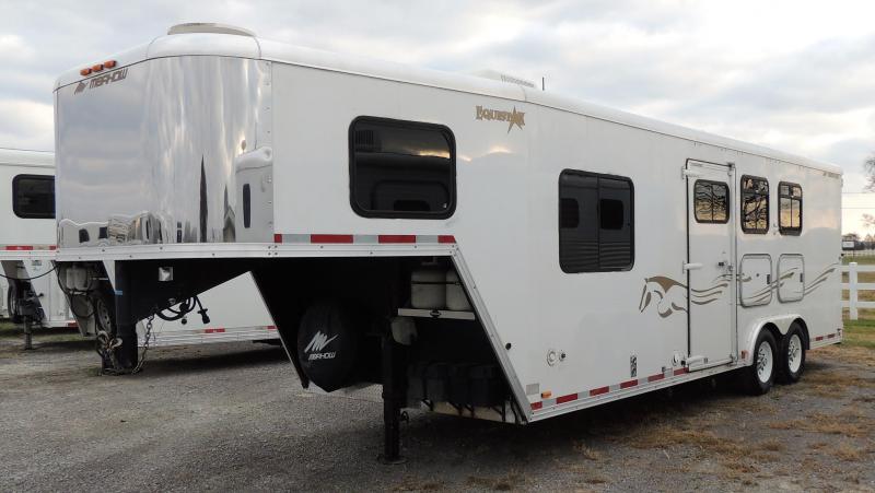 2006 Merhow 8306 Horse Trailer 2006 Merhow 8306 Horse Trailer