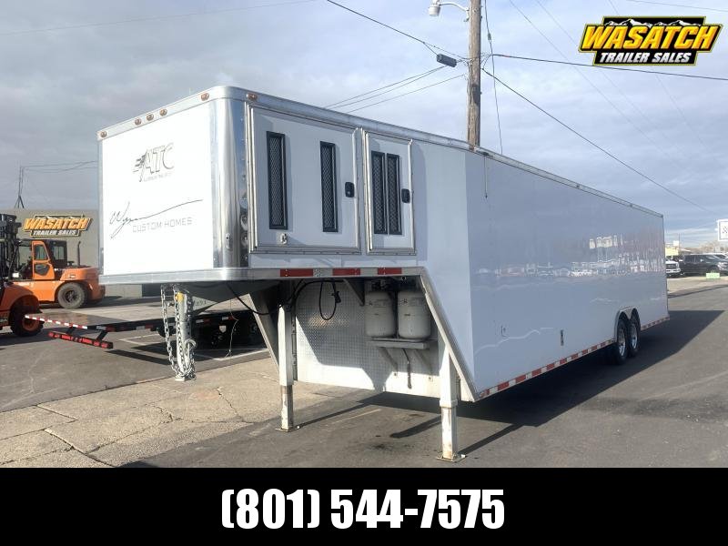 2006 ATC 8.5x40 Gooseneck ATC Enclosed Cargo Trailer 2006 ATC 8.5x40 Gooseneck ATC Enclosed Cargo Trailer