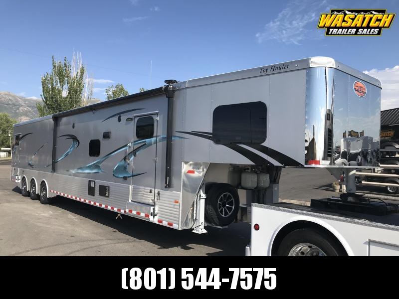 2018 Sundowner Trailers 48ft (8016) Living Quarter Toy Hauler 2018 Sundowner Trailers 48ft (8016) Living Quarter Toy Hauler