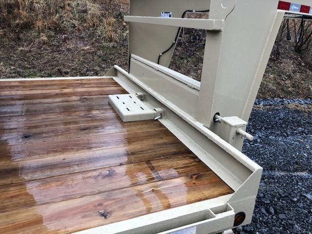 2019 B-Wise EDG28-16 Equipment Trailer 2019 B-Wise EDG28-16 Equipment Trailer