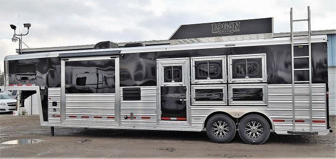 2020 Logan Coach 812 Select Horse Trailer 2020 Logan Coach 812 Select Horse Trailer