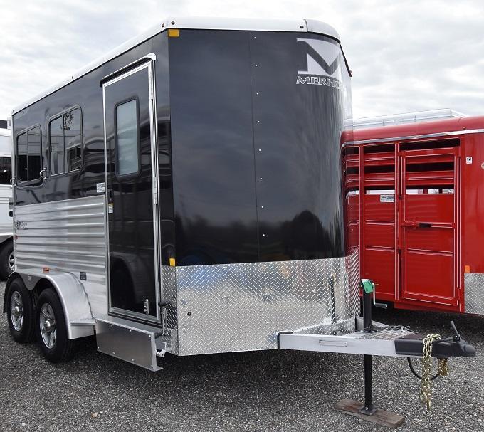 2020 Merhow Trailers Bronco Horse Trailer 2020 Merhow Trailers Bronco Horse Trailer
