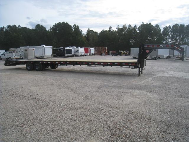2019 PJ Trailers LD 40' Gooseneck Equipment Trailer with 12K Axles 2019 PJ Trailers LD 40' Gooseneck Equipment Trailer with 12K Axles