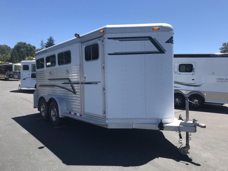 2000 Elite 3-Horse Bumper Pull 2000 Elite 3-Horse Bumper Pull
