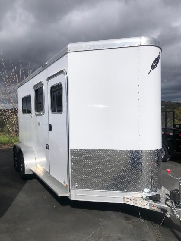 2016 Featherlite 2-Horse Bumper Pull Horse Trailer 2016 Featherlite 2-Horse Bumper Pull Horse Trailer