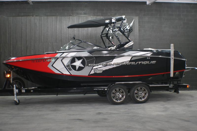 2013 SUPER AIR NAUTIQUE G23 Surf Boat 2013 SUPER AIR NAUTIQUE G23 Surf Boat