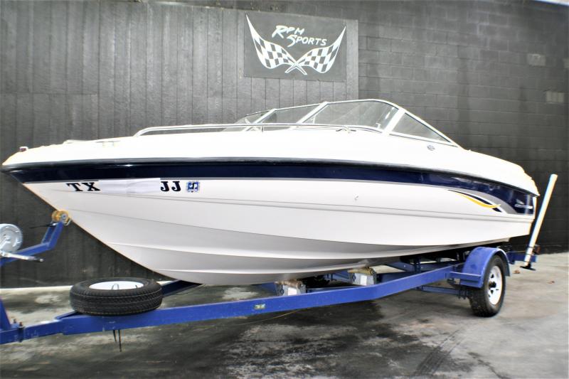 2000 Chaparral SSE 200 Runabout 2000 Chaparral SSE 200 Runabout