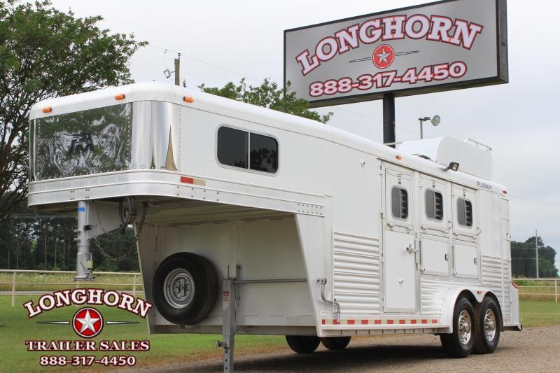 2004 Platinum Coach 3 Horse / Mangers / Drops Both Sides 2004 Platinum Coach 3 Horse / Mangers / Drops Both Sides
