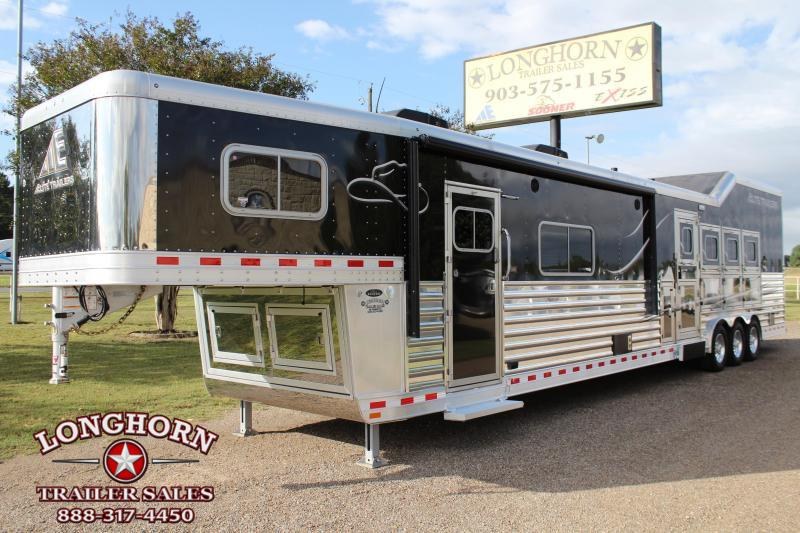 2016 Elite 4 Horse 20ft Living Quarter with Slide Out 2016 Elite 4 Horse 20ft Living Quarter with Slide Out