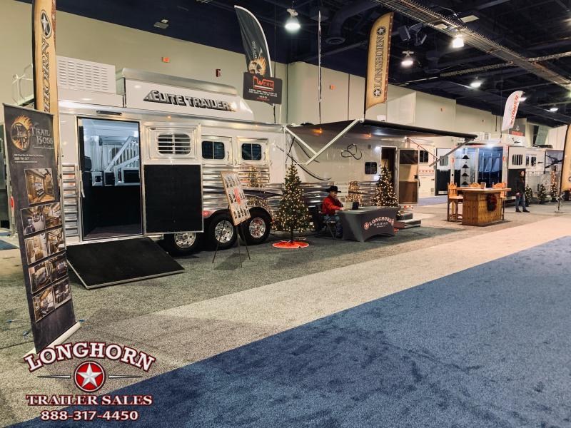 2020 Elite 4 Horse 15.8ft Living Quarter with Slide Out NFR SHOW TRAILER 2020 Elite 4 Horse 15.8ft Living Quarter with Slide Out NFR SHOW TRAILER