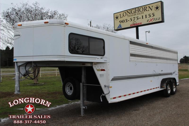 2002 Sundowner Trailers 24ft Stock Combo with 4ft Tack Room Livestock Trailer 2002 Sundowner Trailers 24ft Stock Combo with 4ft Tack Room Livestock Trailer