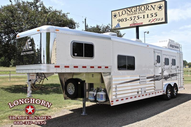 2020 Elite 3 Horse with 10.8' Shortwall with Generator 2020 Elite 3 Horse with 10.8' Shortwall with Generator