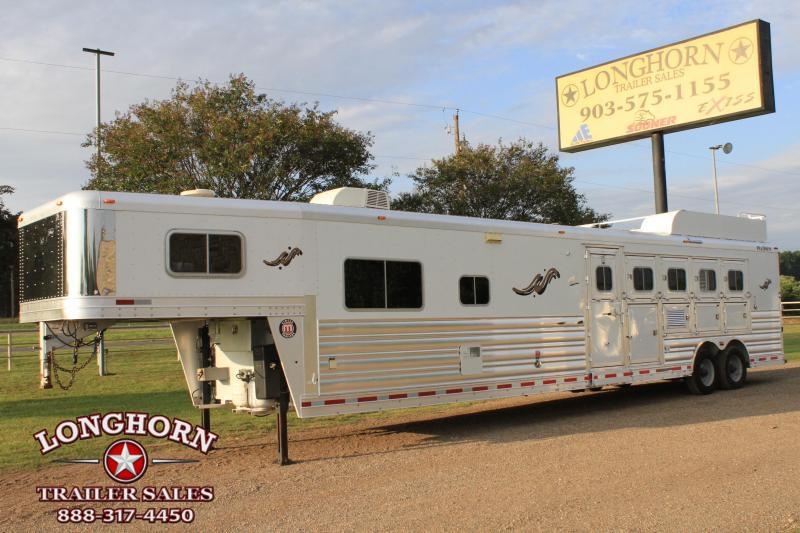 2011 Platinum Coach 5 Horse 15 Lq w/ Generator Horse Trailer 2011 Platinum Coach 5 Horse 15 Lq w/ Generator Horse Trailer