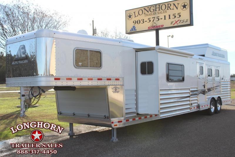 2020 Elite Trailers 3 Horse 16.8ft Shortwall Side Load with Slide Out Horse Trailer 2020 Elite Trailers 3 Horse 16.8ft Shortwall Side Load with Slide Out Horse Trailer