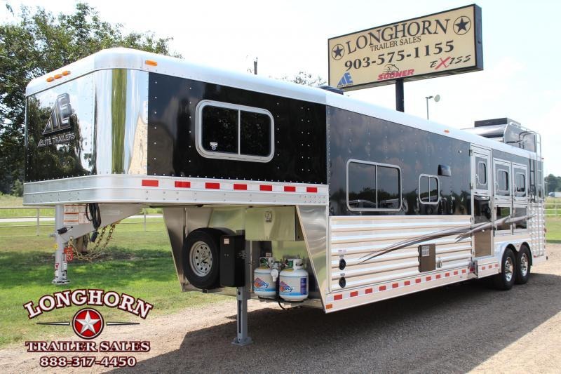 2020 Elite Trailers 3 Horse 12.8ft Shortwall wiith Generator Horse Trailer 2020 Elite Trailers 3 Horse 12.8ft Shortwall wiith Generator Horse Trailer