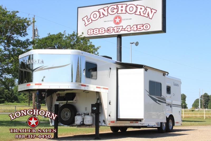 2014 Lakota 3 Horse with 11ft LQ and Slide 2014 Lakota 3 Horse with 11ft LQ and Slide