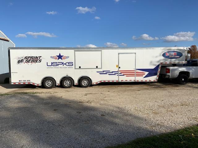2016 Look 8.5 X 40 Gooseneck Enclosed Trailer 2016 Look 8.5 X 40 Gooseneck Enclosed Trailer