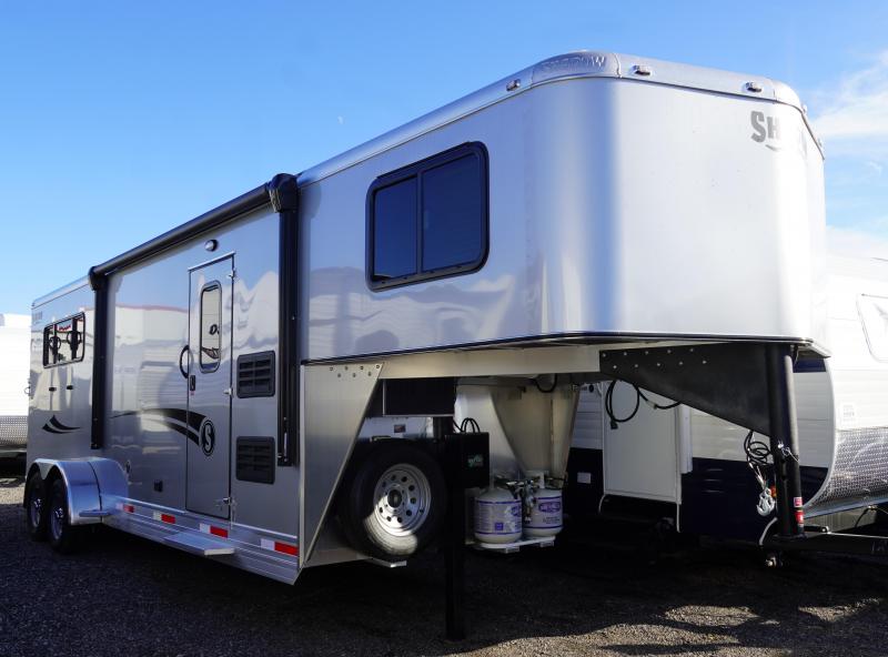 2020 Shadow Trailers 69220S-3SL-GN-E-LQ Horse Trailer 2020 Shadow Trailers 69220S-3SL-GN-E-LQ Horse Trailer