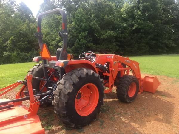 2017 Kubota MX5200 4WD Tractor 2017 Kubota MX5200 4WD Tractor