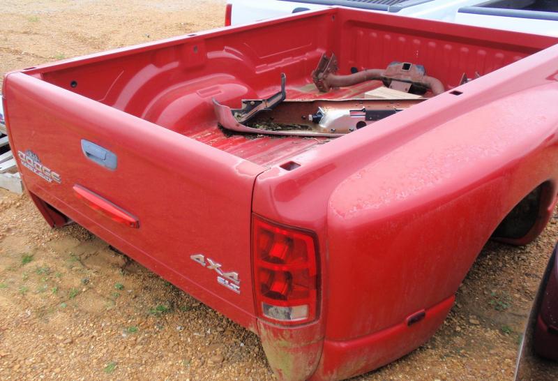 2006 DODGE DUALLY TRUCK BED 2006 DODGE DUALLY TRUCK BED