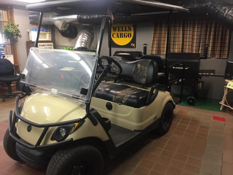 2016 Yamaha Drive YDRE 4 Seat Golf Cart 2016 Yamaha Drive YDRE 4 Seat Golf Cart