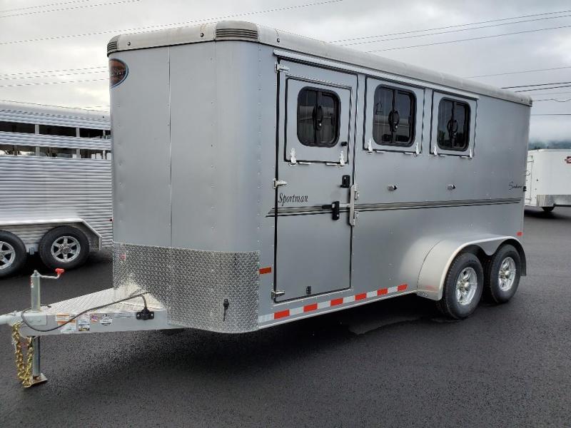 2019 Sundowner Trailers Sportsman Horse Trailer 2019 Sundowner Trailers Sportsman Horse Trailer