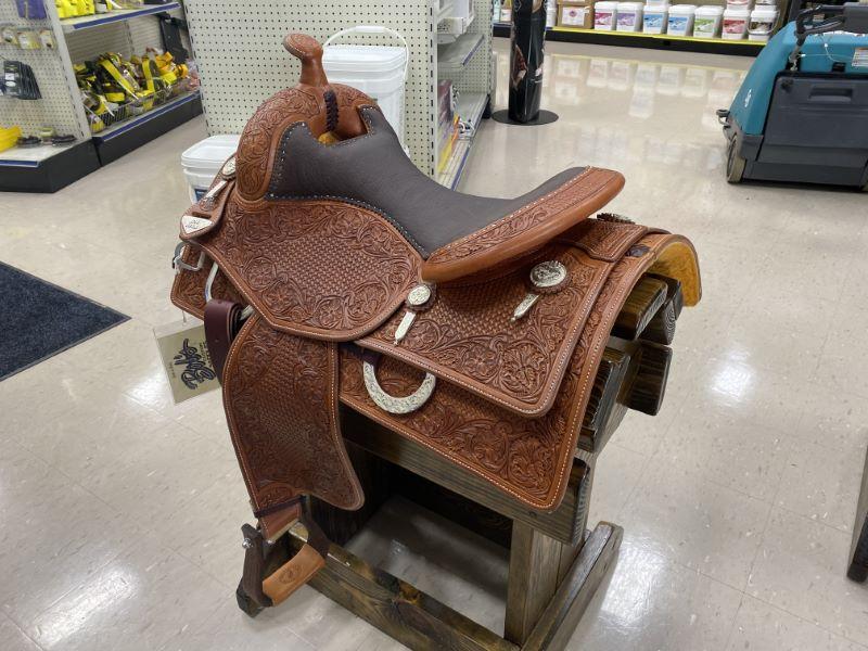 NEW BOBS CUSTOM SADDLE NEW BOBS CUSTOM SADDLE