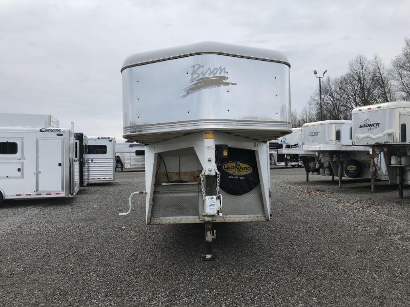 2001 4 HORSE BISON COACH GOOSENECK W/DRESS HORSE TRAILER 2001 4 HORSE BISON COACH GOOSENECK W/DRESS HORSE TRAILER