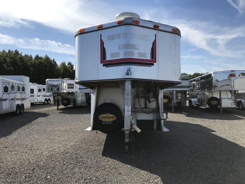 1998 3 HORSE MONTEREY GOOSENECK LIVING QUARTERS HORSE TRAILER 1998 3 HORSE MONTEREY GOOSENECK LIVING QUARTERS HORSE TRAILER