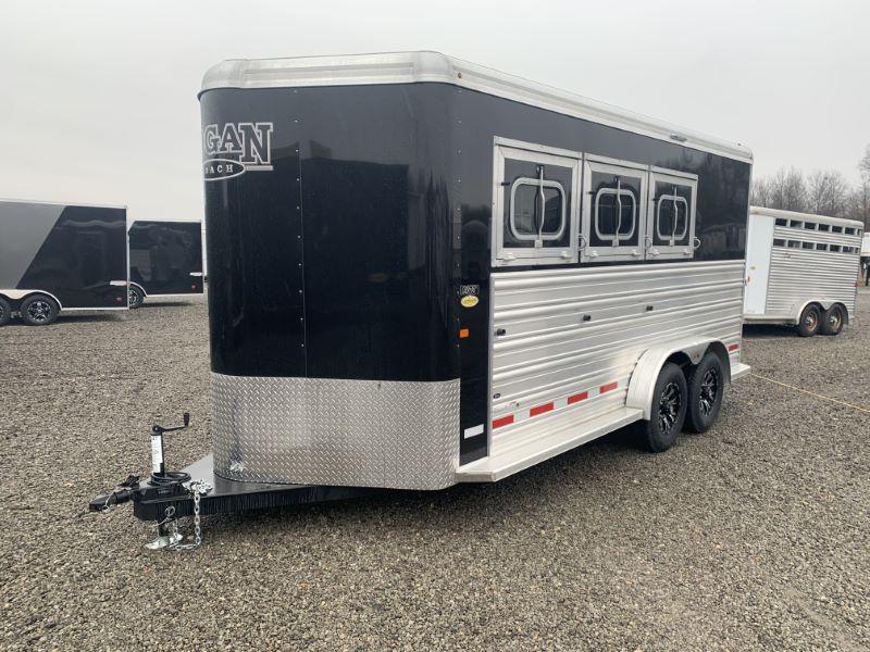 2020 3 HORSE LOGAN COACH BUMPER PULL W/DRESS HORSE TRAILER 2020 3 HORSE LOGAN COACH BUMPER PULL W/DRESS HORSE TRAILER