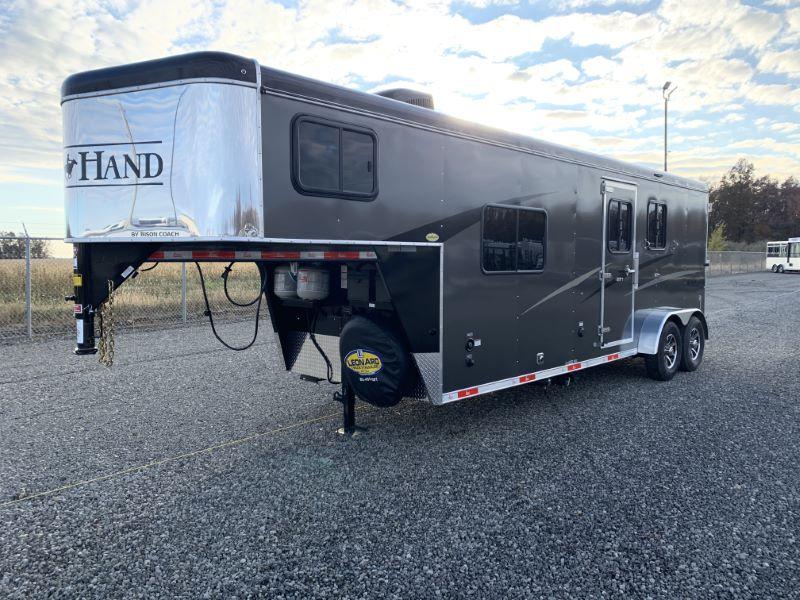 2020 2 HORSE BISON GOOSENECK LIVING QUARTERS HORSE TRAILER 2020 2 HORSE BISON GOOSENECK LIVING QUARTERS HORSE TRAILER