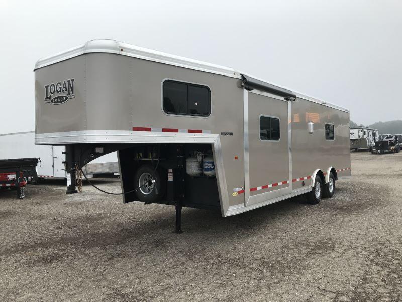 2019 8.5X32 LOGAN COACH GOOSENECK LIVING QUARTERS TOY HAULER 2019 8.5X32 LOGAN COACH GOOSENECK LIVING QUARTERS TOY HAULER