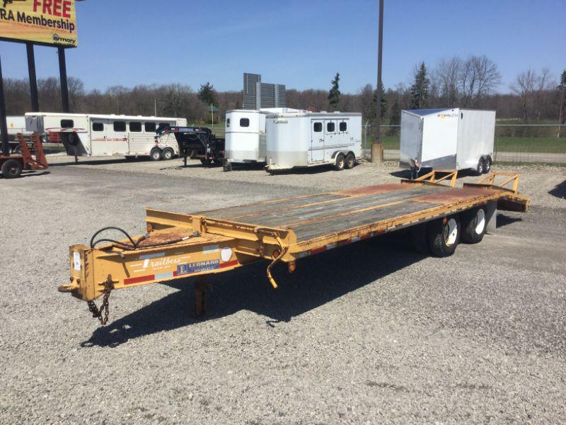 2000 8X20 TRAIL BOSS BUMPER PULL EQUIPMENT TRAILER 2000 8X20 TRAIL BOSS BUMPER PULL EQUIPMENT TRAILER