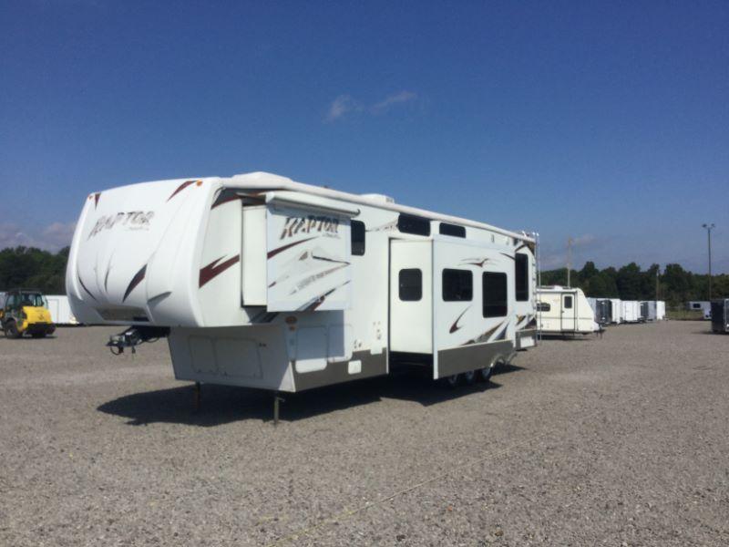 2009 KEYSTONE TRAVEL TRAILER 2009 KEYSTONE TRAVEL TRAILER