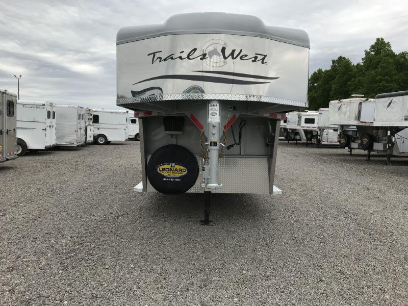 2019 4 HORSE TRAILS WEST GOOSENECK STOCK COMBO TRAILER 2019 4 HORSE TRAILS WEST GOOSENECK STOCK COMBO TRAILER