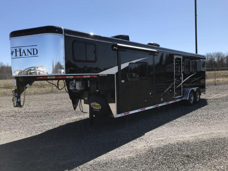 2020 3 HORSE BISON COACH GOOSENECK LIVING QUATERS HORSE TRAILER 2020 3 HORSE BISON COACH GOOSENECK LIVING QUATERS HORSE TRAILER