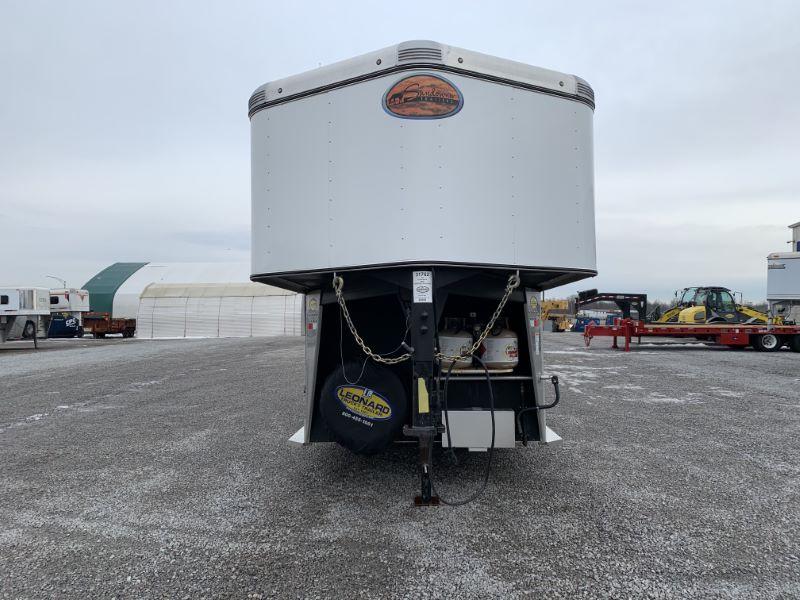 2016 SUNDOWNER GOOSENECK LIVING QUARTERS HORSE TRAILER 2016 SUNDOWNER GOOSENECK LIVING QUARTERS HORSE TRAILER