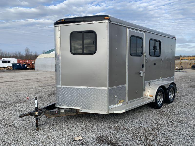 2013 2H HOMESTEADER BUMPER PULL SLANT W/DRESS HORSE TRAILER 2013 2H HOMESTEADER BUMPER PULL SLANT W/DRESS HORSE TRAILER