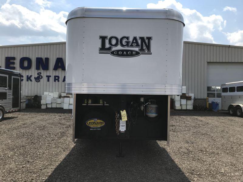 31075 3 HORSE LOGAN GOOSENECK LIVING QUARTERS HORSE TRAILER 31075 3 HORSE LOGAN GOOSENECK LIVING QUARTERS HORSE TRAILER