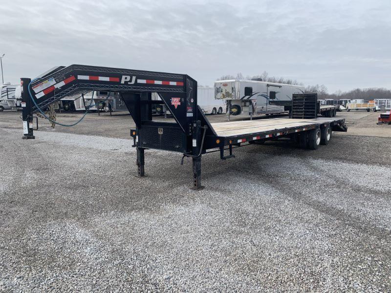 2015 8.5 X 32 PJ GOOSENECK DECK OVER TANDEM DUAL TRAILER 2015 8.5 X 32 PJ GOOSENECK DECK OVER TANDEM DUAL TRAILER