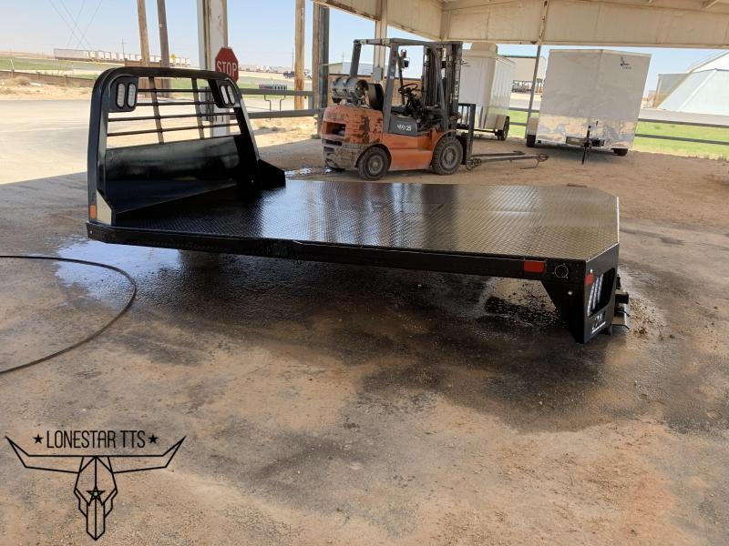 2019 CM Diamond Plate Flatbed 2019 CM Diamond Plate Flatbed