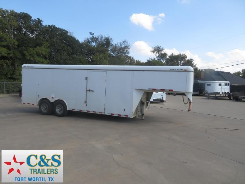 2013 CM 8.5 x 28 GN Enclosed Cargo Trailer 2013 CM 8.5 x 28 GN Enclosed Cargo Trailer