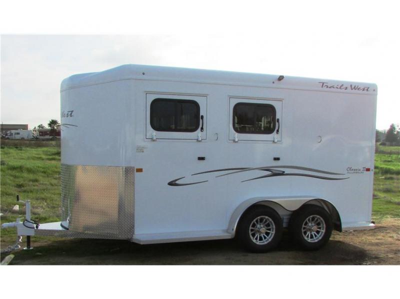 2020 Trails West Manufacturing Classic II Slant Load 2020 Trails West Manufacturing Classic II Slant Load