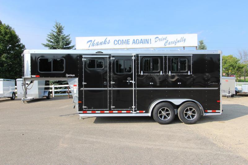 2018 Sundowner Trailers Sportman 3HR GN Horse Trailer 2018 Sundowner Trailers Sportman 3HR GN Horse Trailer