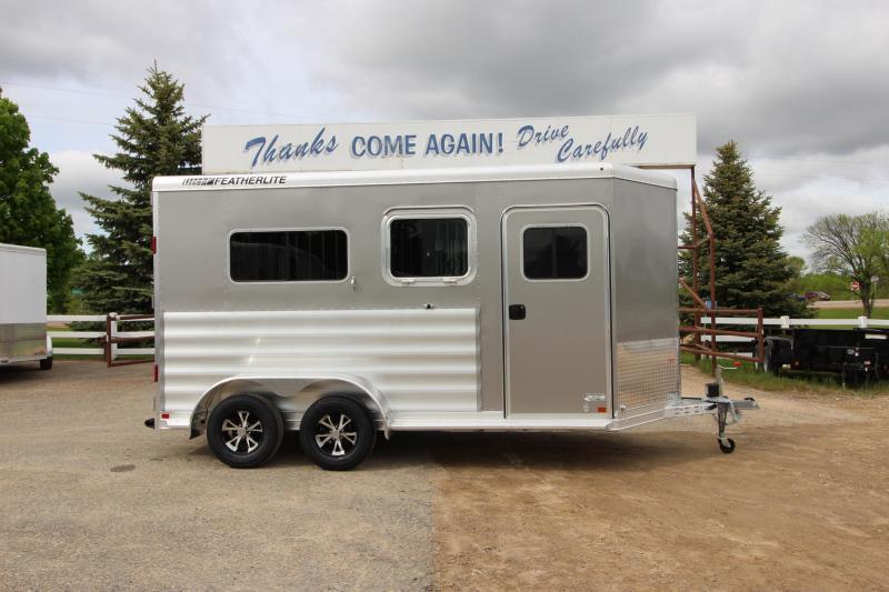 2020 Featherlite 9407 2HR BP Horse Trailer 2020 Featherlite 9407 2HR BP Horse Trailer