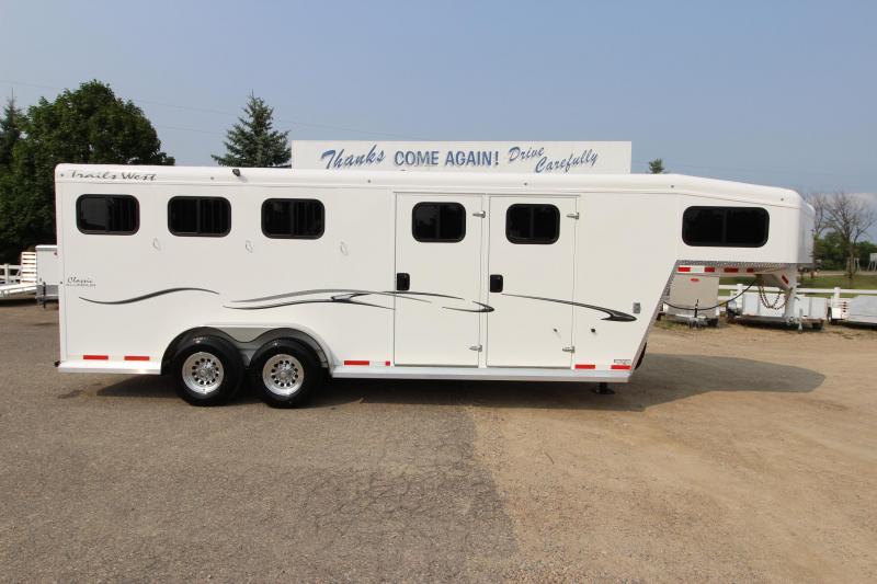 2019 Trails West Manufacturing 3HR GN 5 DR Horse Trailer 2019 Trails West Manufacturing 3HR GN 5 DR Horse Trailer