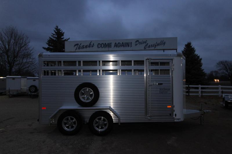 2020 Sundowner Trailers Stockman 16' Livestock Trailer 2020 Sundowner Trailers Stockman 16' Livestock Trailer