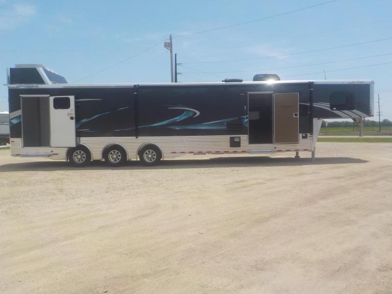 2020 Sundowner Trailers 2286SGM Toy/Car Hauler w/LQ 2020 Sundowner Trailers 2286SGM Toy/Car Hauler w/LQ