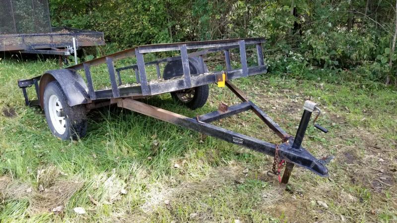 2000 R and R 5x10 Tilt Deck Utility Trailer 2k 2000 R and R 5x10 Tilt Deck Utility Trailer 2k
