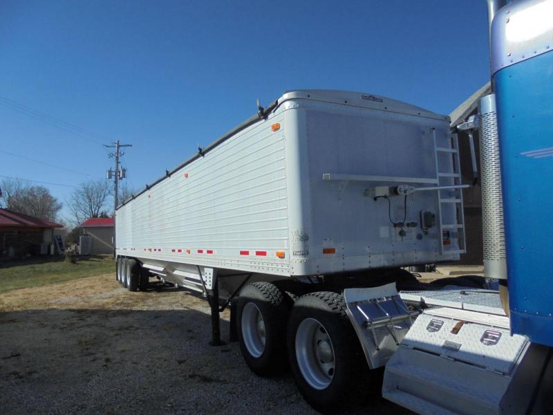 1995 Timpte 48' Triple Axle Grain Hopper 1995 Timpte 48' Triple Axle Grain Hopper